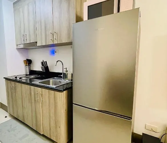 Ej Homes - Fame Residences Apartment Manila